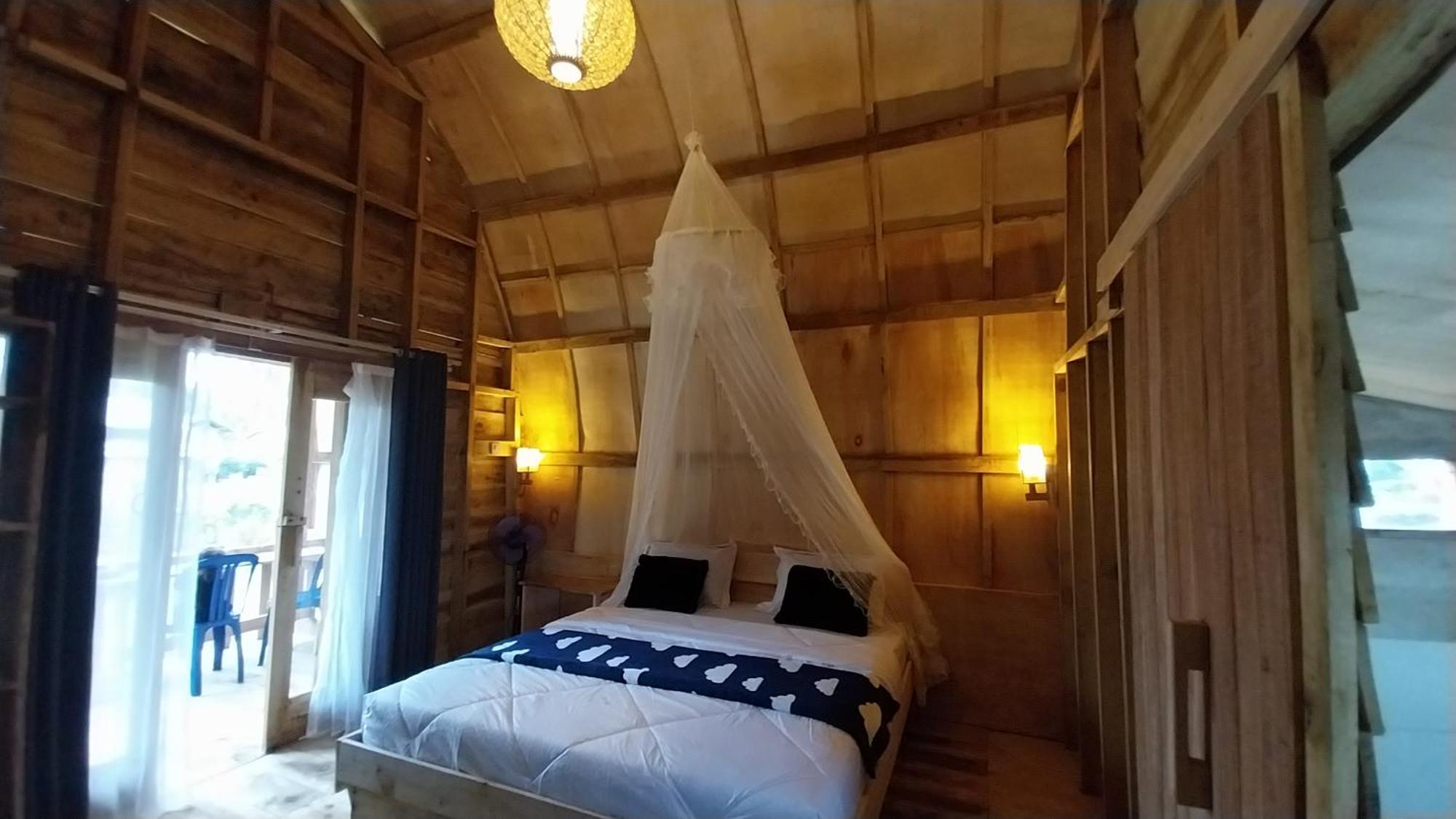 Raturinjani Homestay Selong Extérieur photo