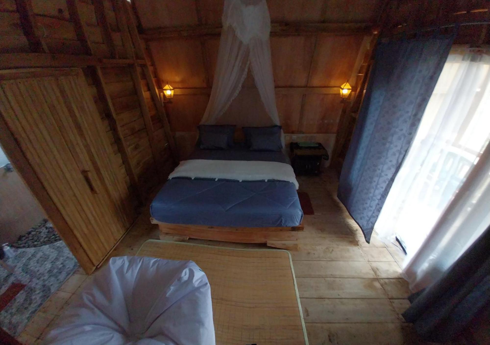Raturinjani Homestay Selong Extérieur photo